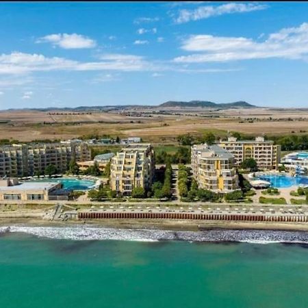 Midia Grand Resort, Aheloy Luaran gambar